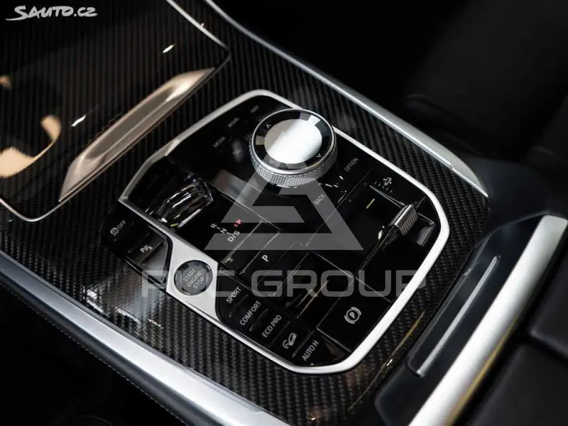2024 BMW X7