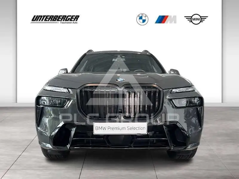2024 BMW X7