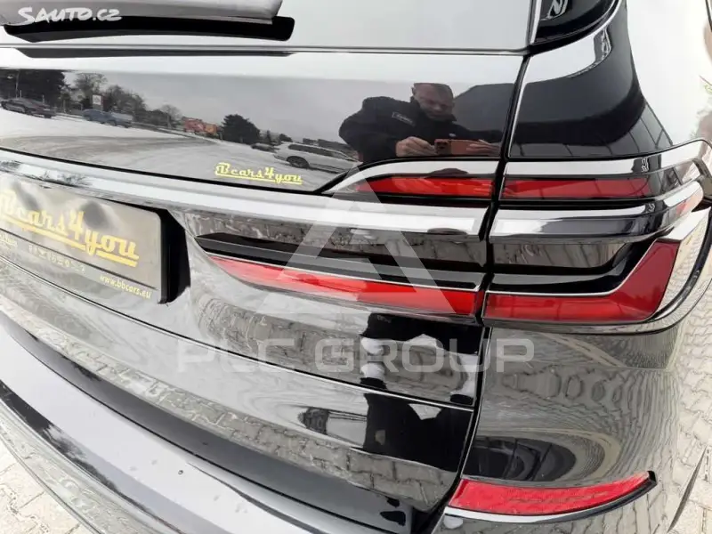 2024 BMW X7