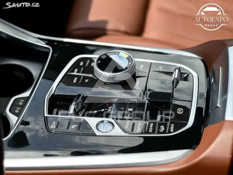 2024 BMW X7