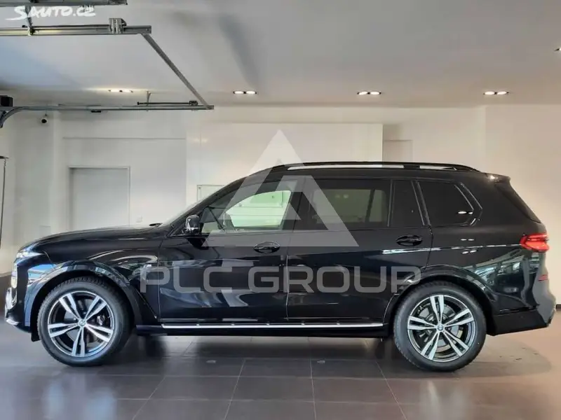 2024 BMW X7