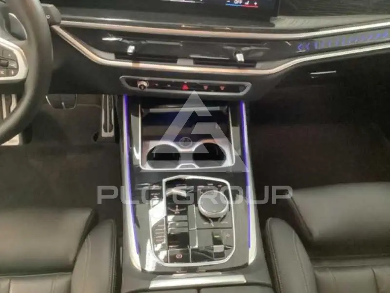 2024 BMW X7