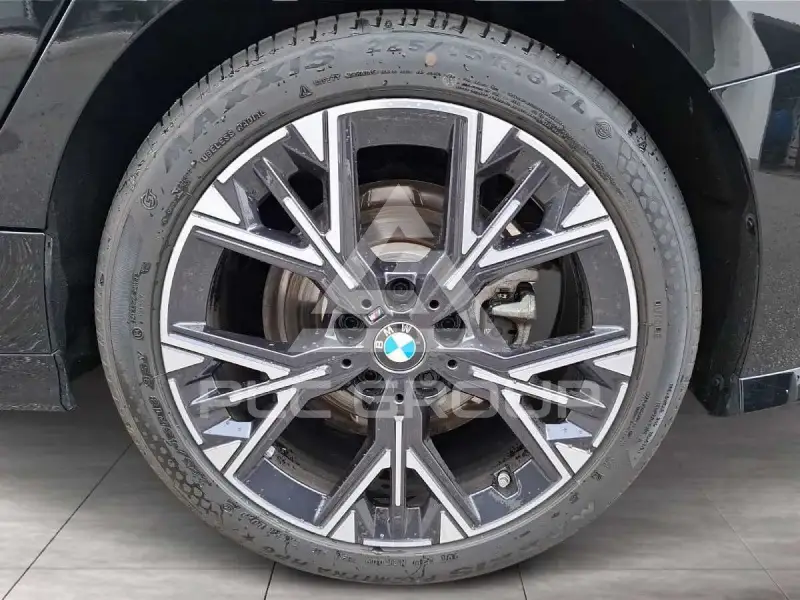 2024 BMW 120