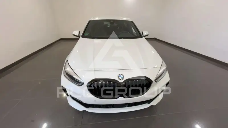 2024 BMW 120