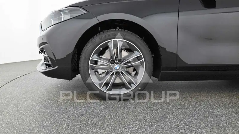 2024 BMW 120