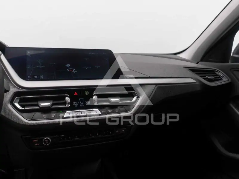 2024 BMW 120