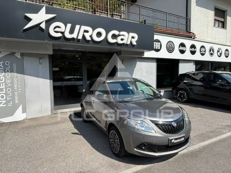 2024 Lancia YPSILON