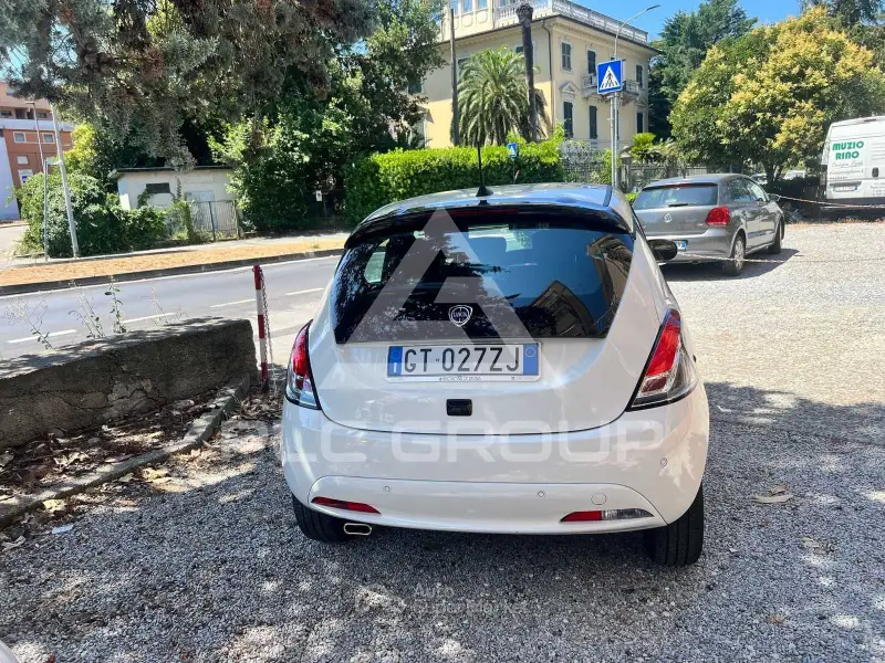 2024 Lancia YPSILON
