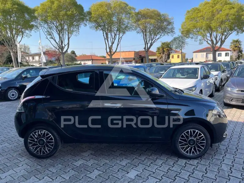 2024 Lancia YPSILON