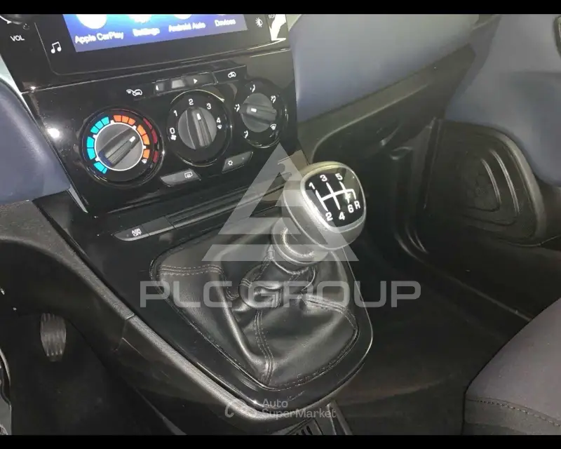 2024 Lancia YPSILON