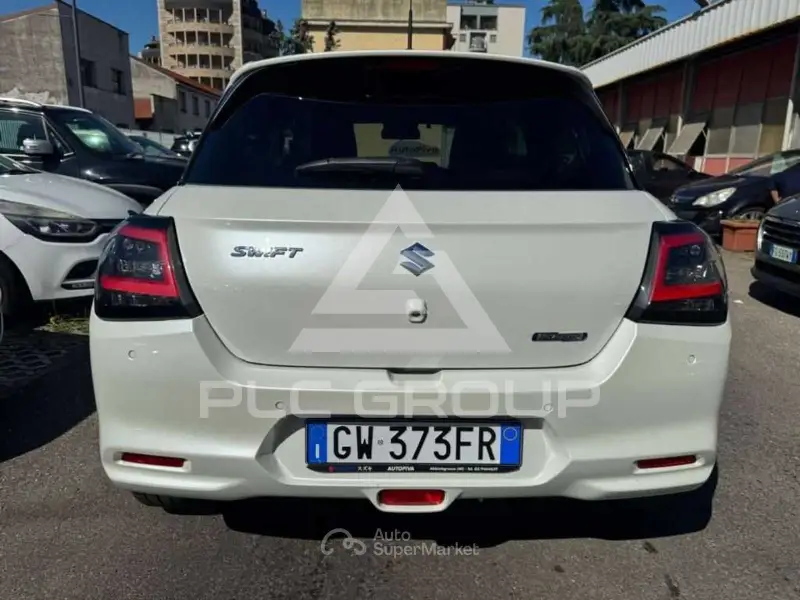 2024 Suzuki SWIFT