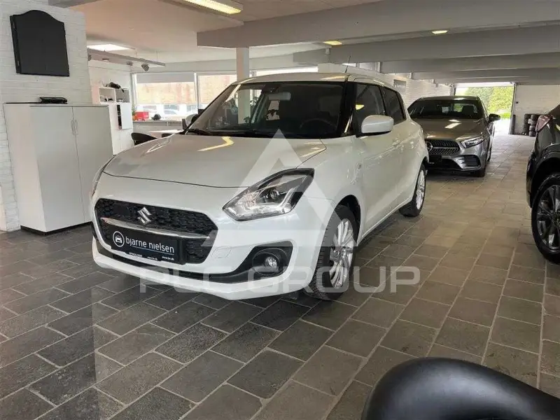 2024 Suzuki SWIFT