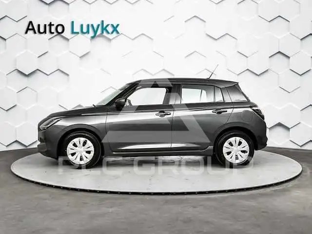 2024 Suzuki SWIFT