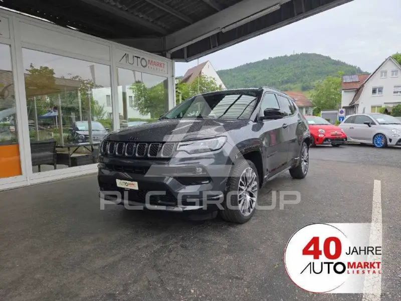 2024 Jeep COMPASS