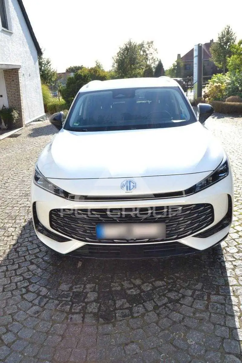 2024 MG Hs