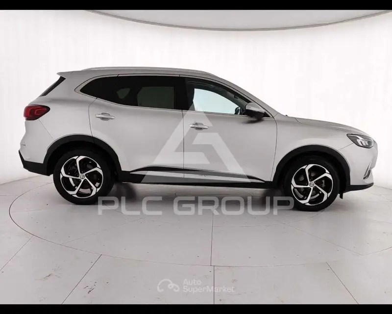 2024 MG Hs