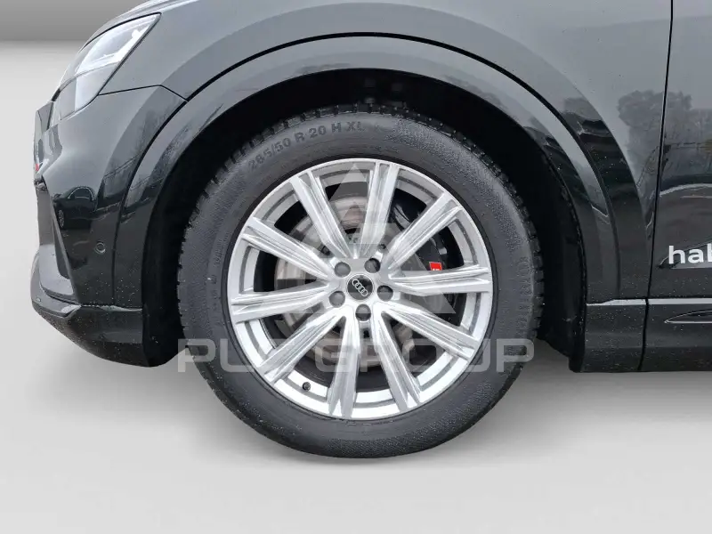 2024 Audi SQ8
