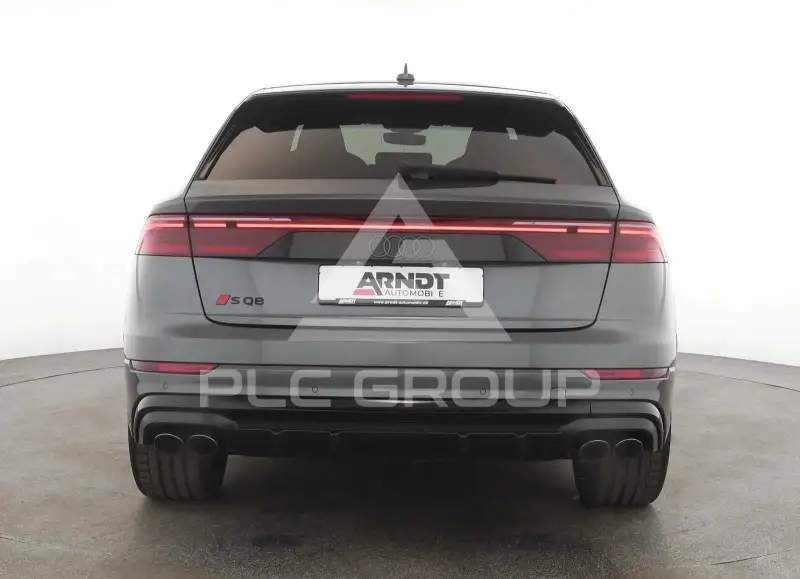 2024 Audi SQ8