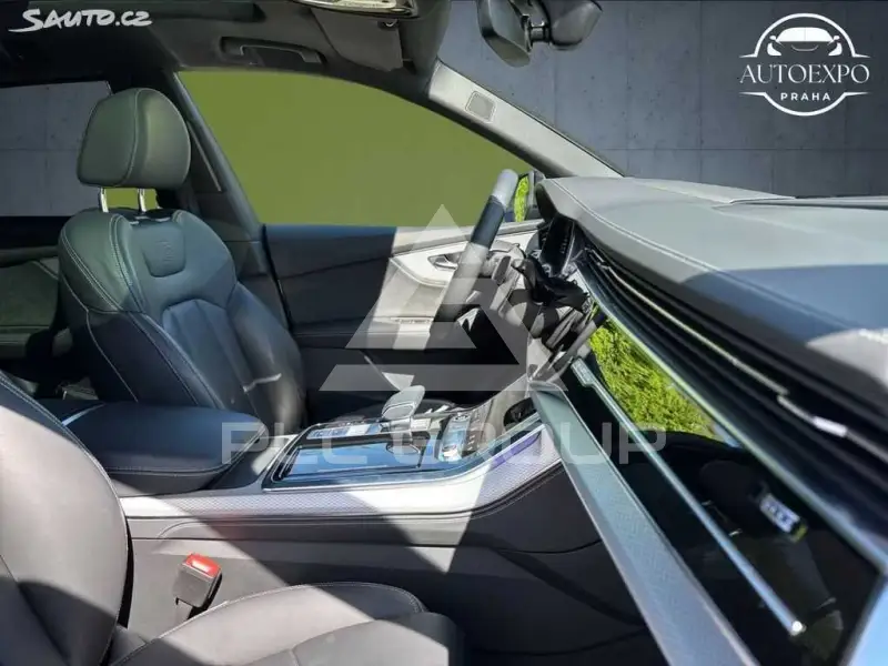 2024 Audi Q8