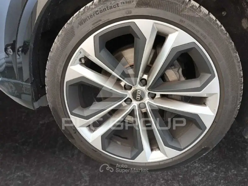 2024 Audi Q8