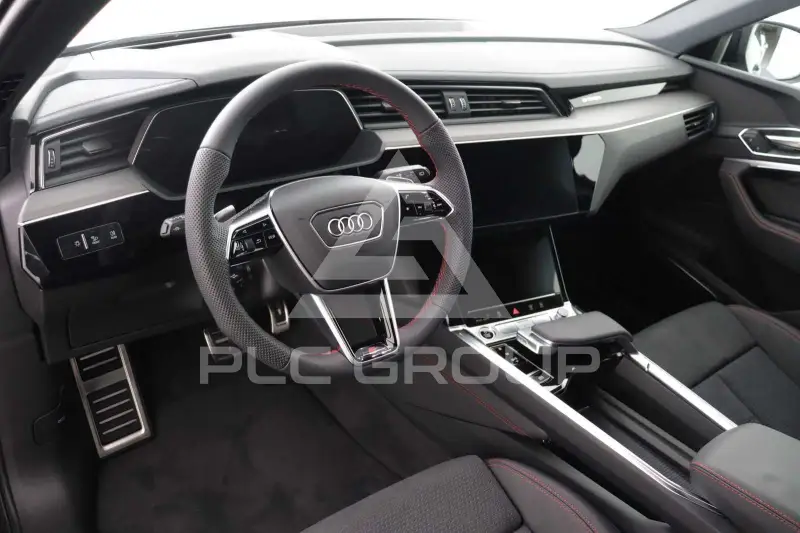 2024 Audi Q8
