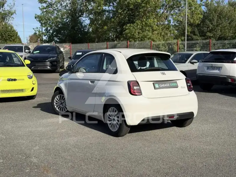 2024 Fiat 500