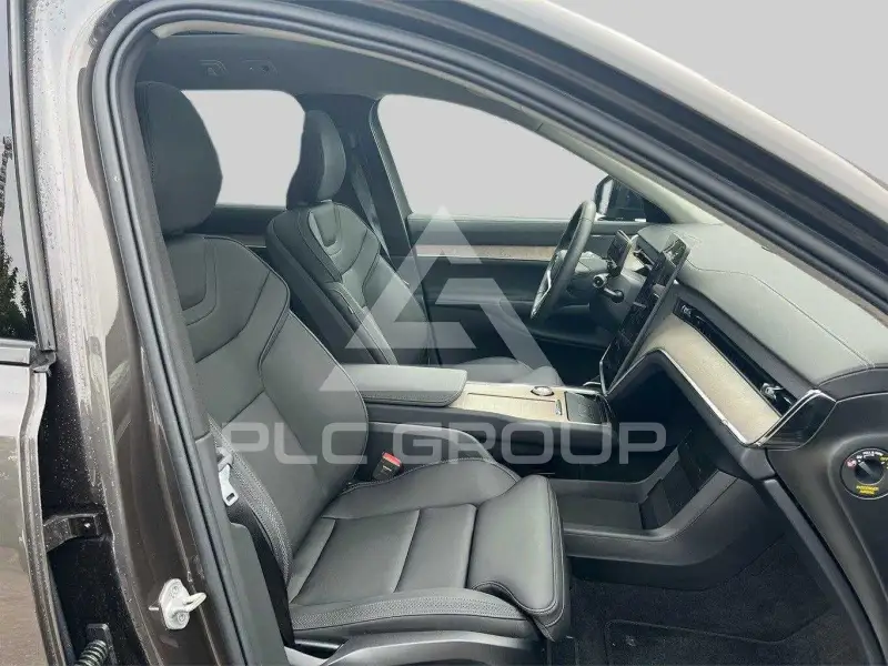 2024 Volvo EX 90