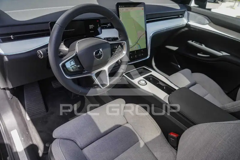 2024 Volvo EX 90