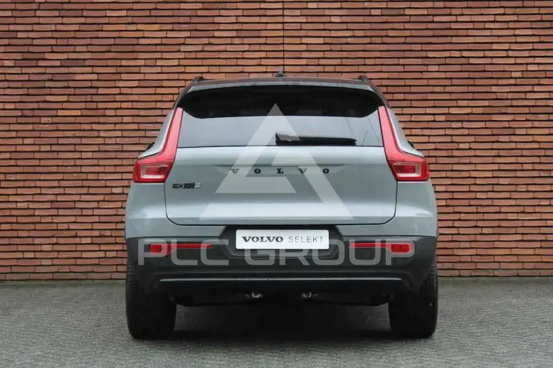 2024 Volvo EX 40