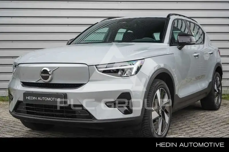 2024 Volvo EX 40