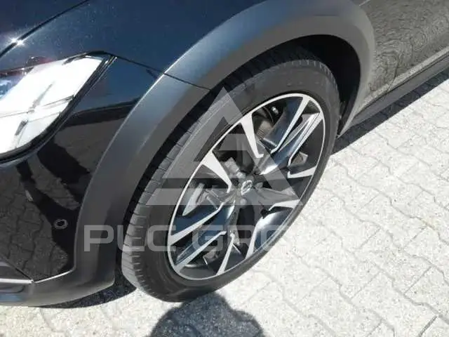 2024 Volvo V90