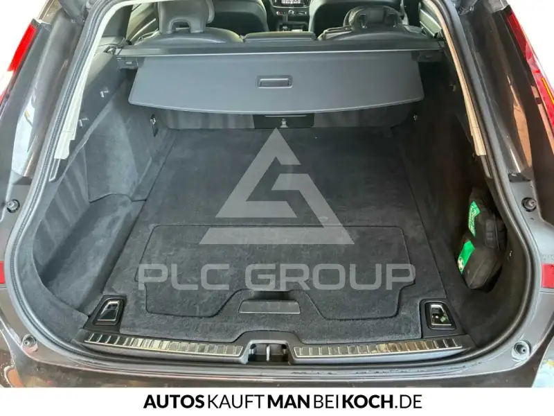 2024 Volvo V90