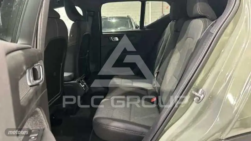 2024 Volvo XC40