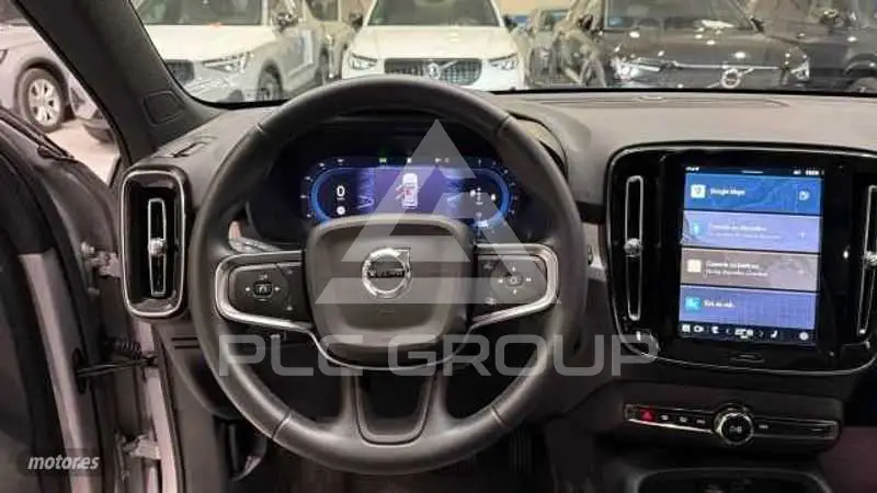 2024 Volvo XC40