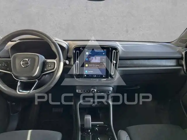 2024 Volvo XC40