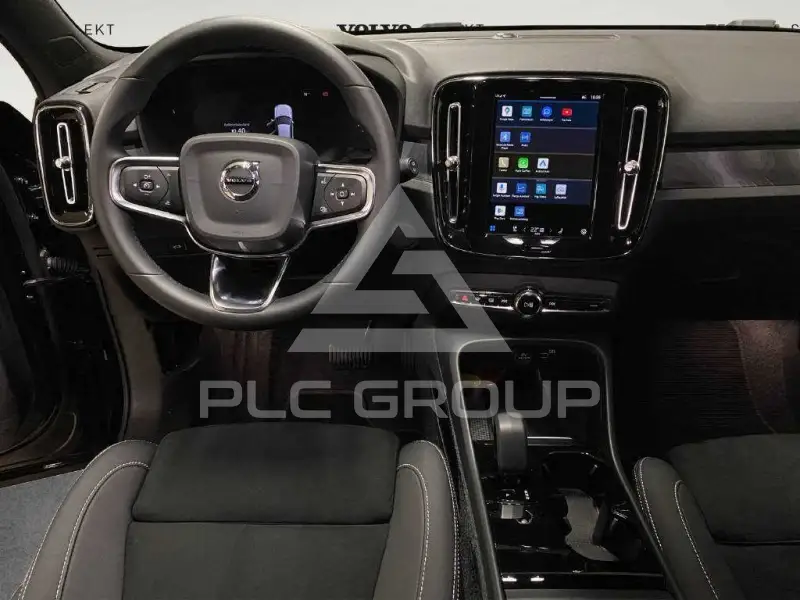 2024 Volvo XC40
