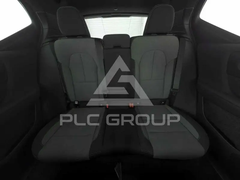 2024 Volvo XC40