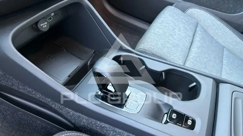 2024 Volvo XC40