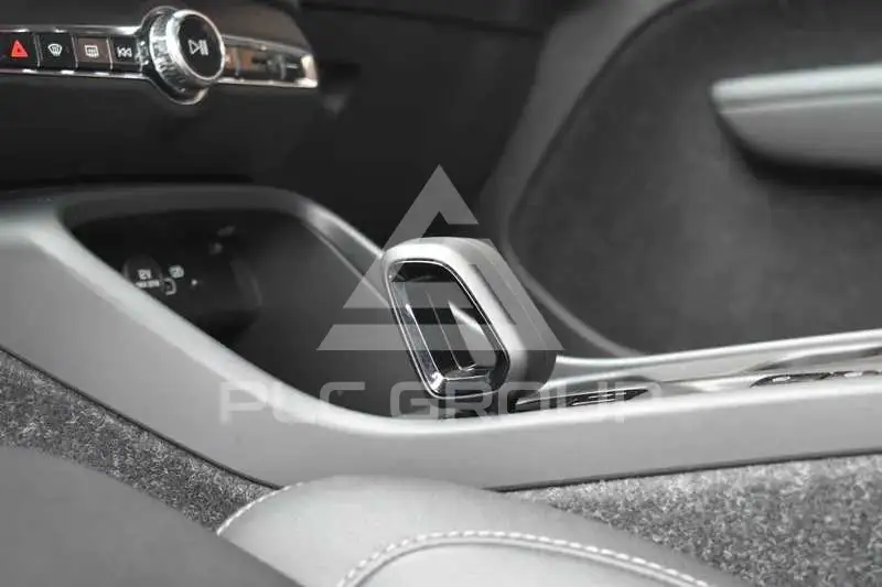 2024 Volvo XC40