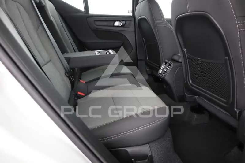 2024 Volvo XC40