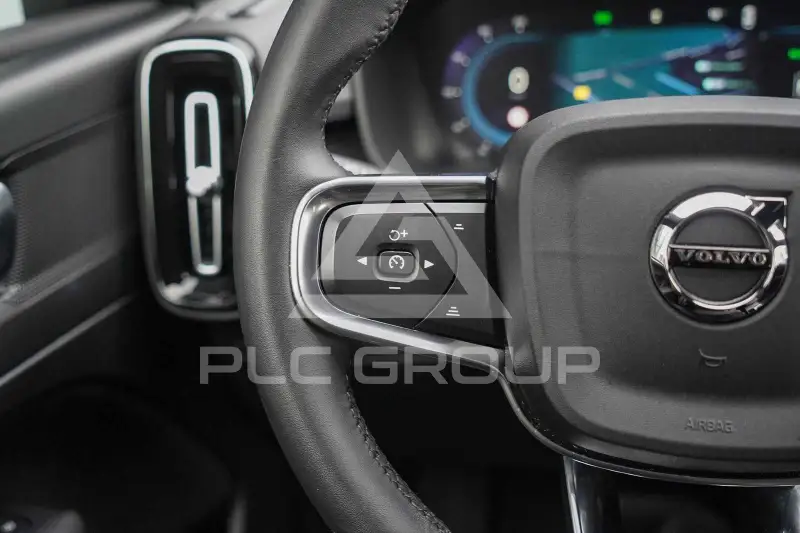 2024 Volvo XC40