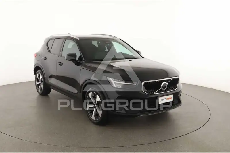 2024 Volvo XC40