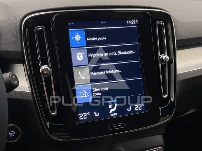 2024 Volvo XC40