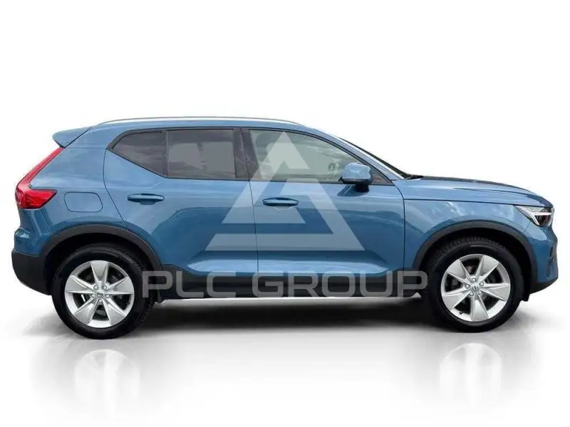 2024 Volvo XC40