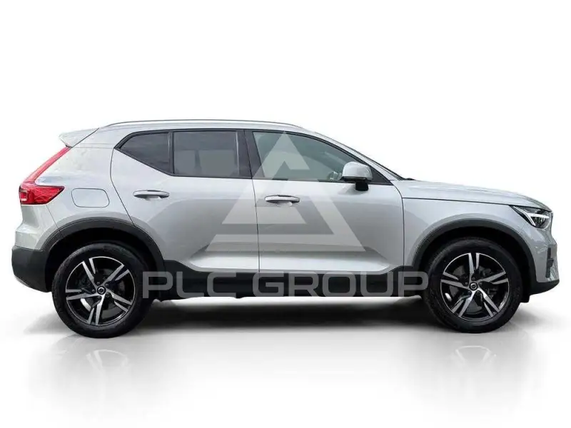 2024 Volvo XC40