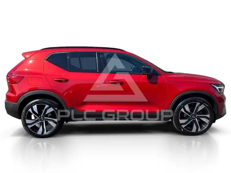 2024 Volvo XC40