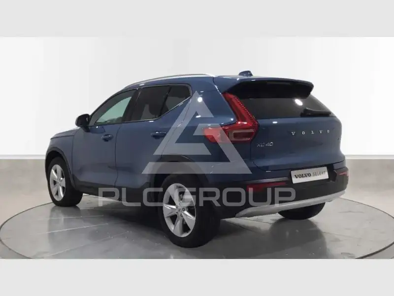 2024 Volvo XC40