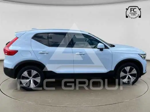 2024 Volvo XC40