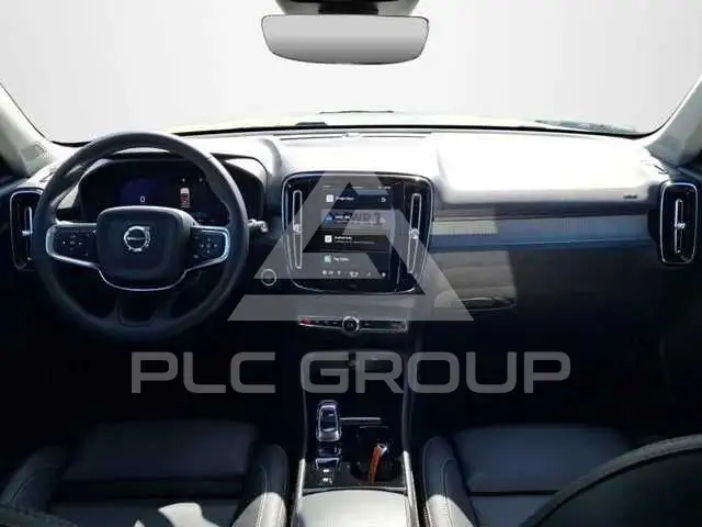 2024 Volvo XC40