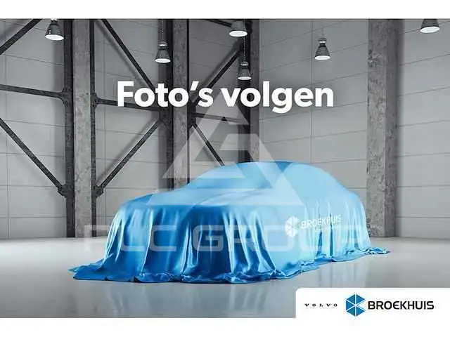 2024 Volvo XC40